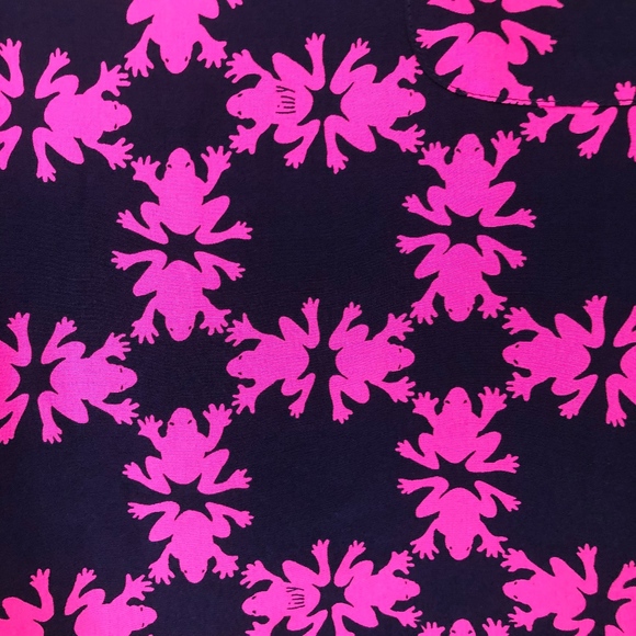 Lilly pulitzer | "get hoppy" guava silk top. - Picture 7 of 7